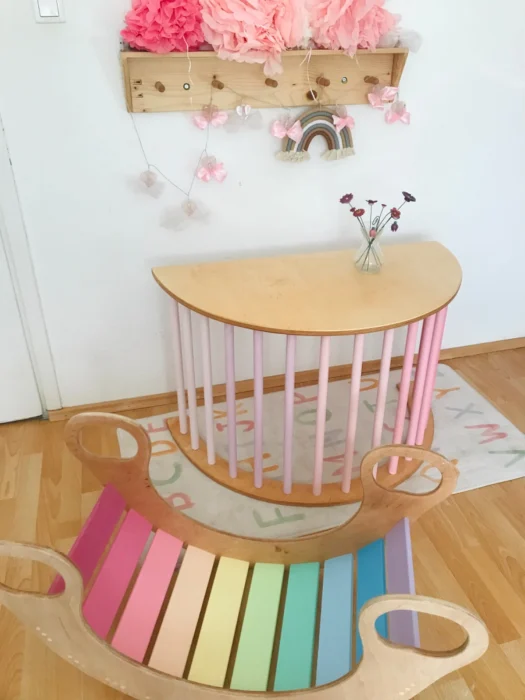Óriás rudas hinta asztallappal/hátlappal